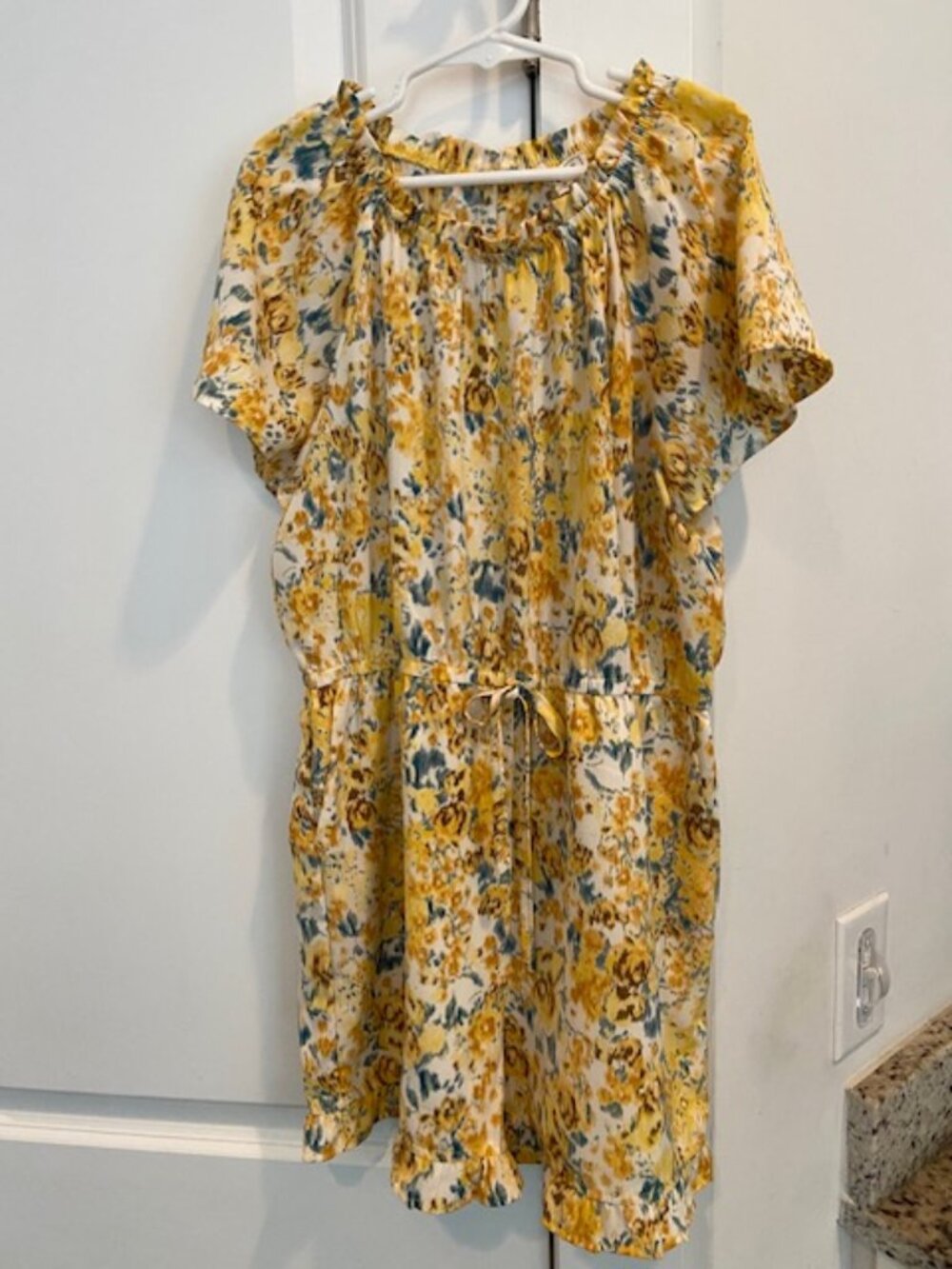 Hayden Girls Romper in Size XL (13-14 years old) Yellow Floral